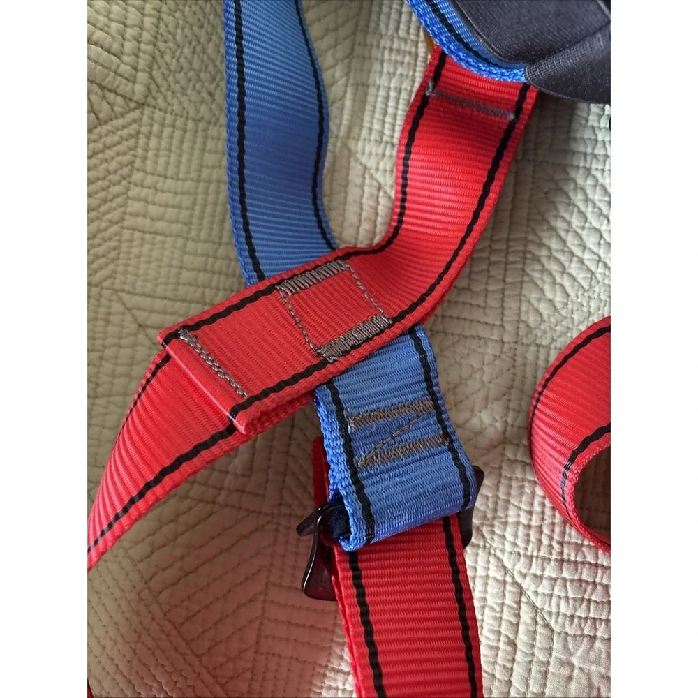Safety Harness Full Body Climbing/Fall Protection wCarabiner Adjustable Red Blue
